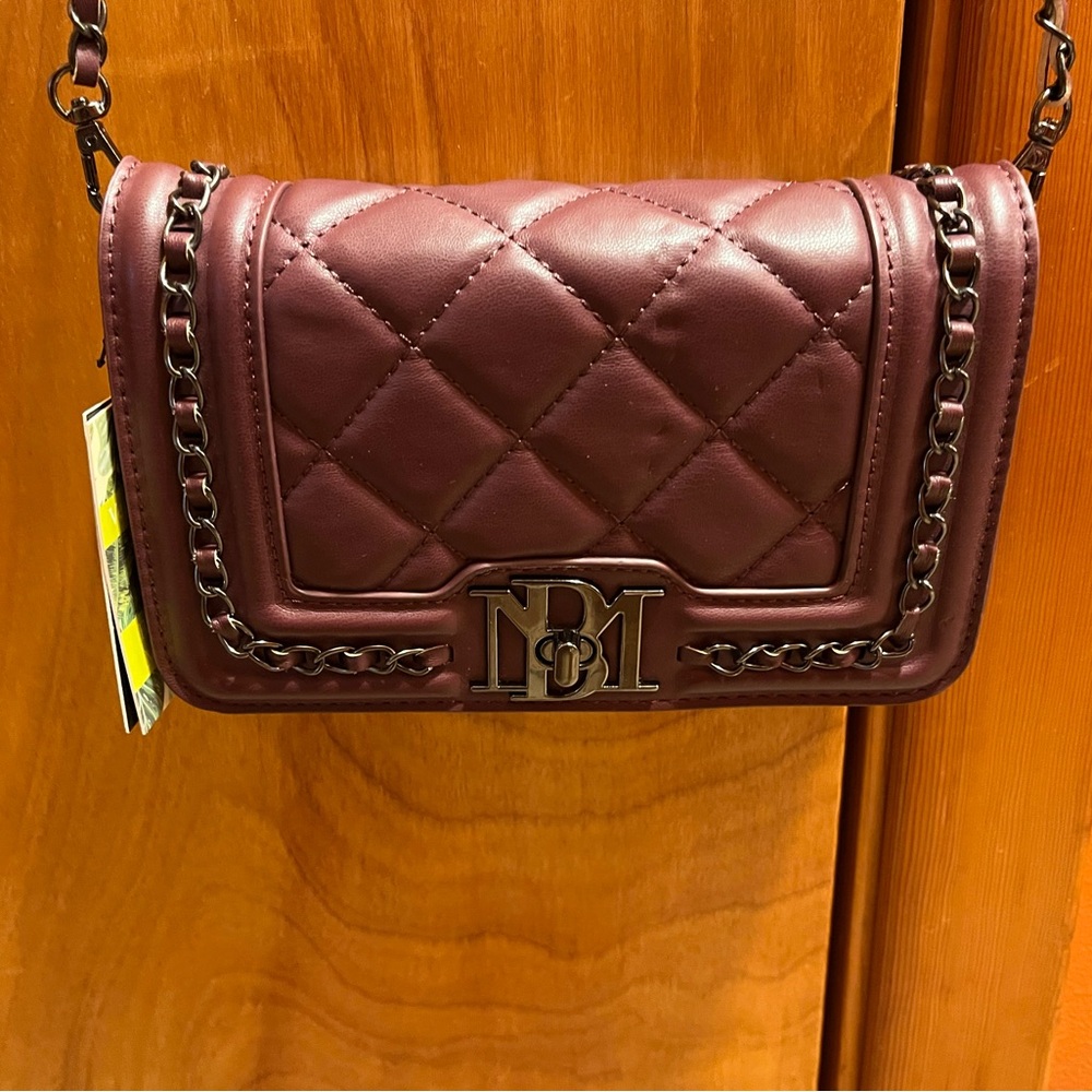 Badgley Michka Burgundy Quilted Shoulder Bag NWT - Picture 3 of 10